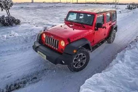 SUV就是垫高了底盘的轿车 为什么卖得这么火？