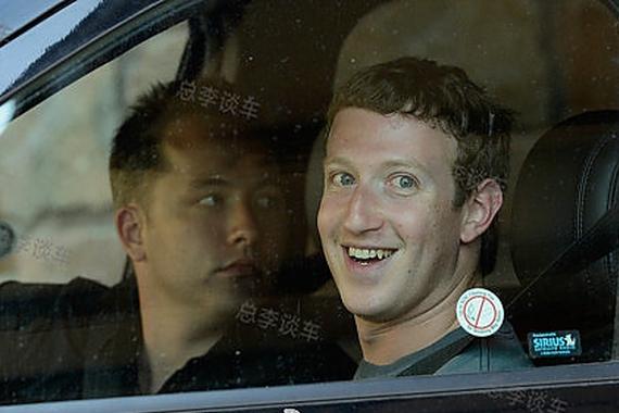 财富566亿美元最富有的80后换车了 低调