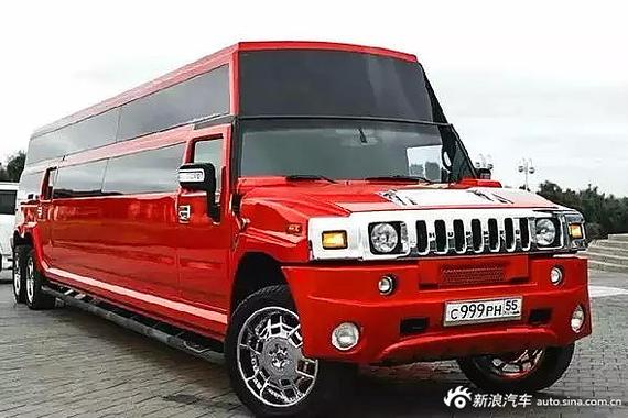 内部太奢华 18米长的加高悍马你见过吗?