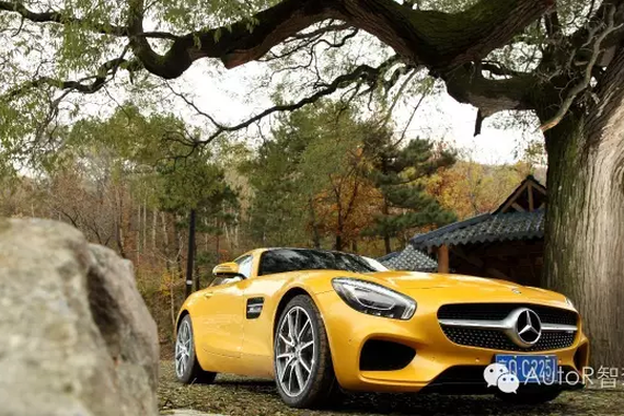 试驾丨AMG GT S在那片秋叶落地之前已绝尘而去