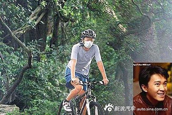 明星骑车罕见镜头 要数姚明最厉害！
