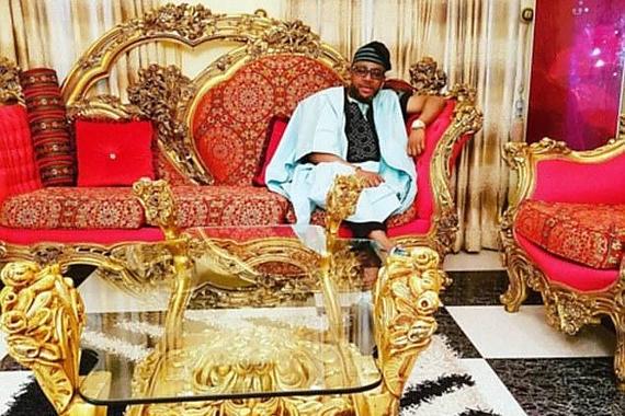 住金房秀超跑可以理解 关键还爱撒钱