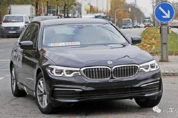 出师不E 宝马5系Touring谍照更多细节曝光