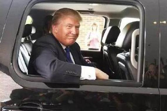 美国最富总统诞生了，特朗普有多富，看看这些车吧