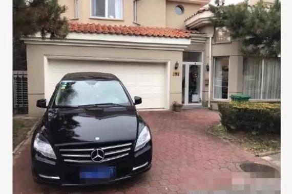 奔驰高管口中的“bastard”和彷徨的中国人