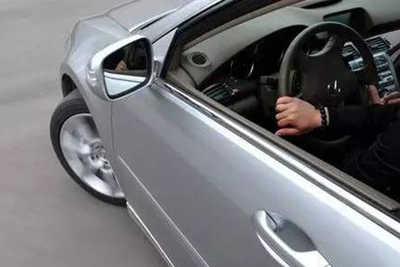 学会这几招儿，没有ESP也能安全行车！