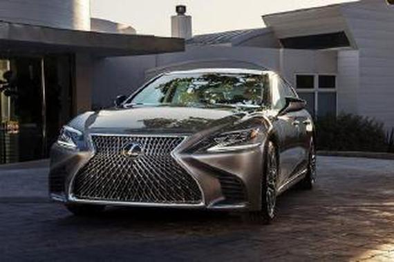 辣评雷克萨斯LS：贵妇变风情万种情人