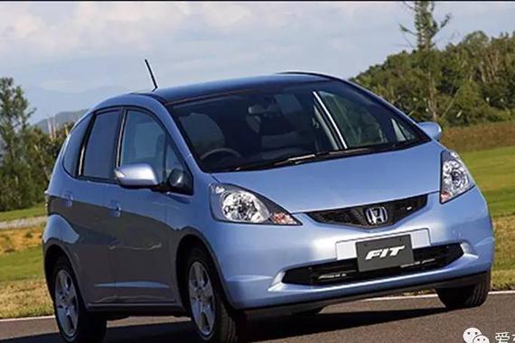 开了5年保值率还能达到50% 选这些车真不亏