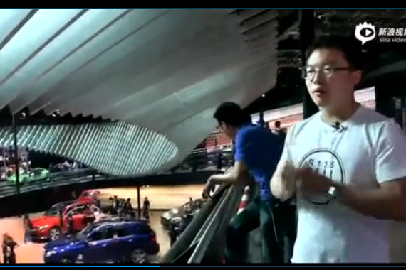 视频：2017上海车展 奔驰展台观感