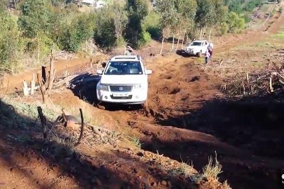 视频：铃木超级维特拉牛？爬山给你看！ 