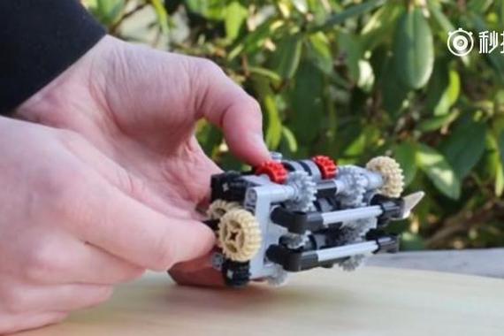 视频：乐高拼装手动6档变速箱