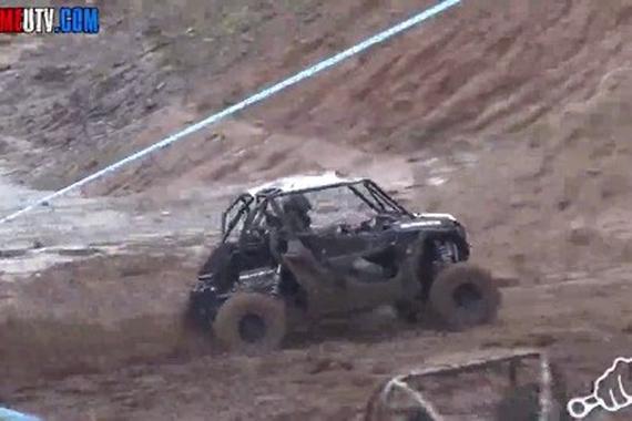 视频：太牛逼了！涡轮增压车爬坡