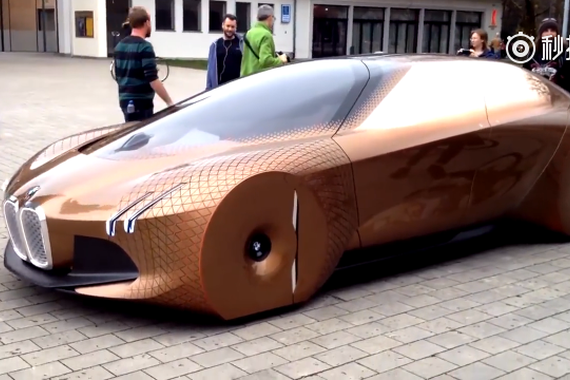 视频：价值5600万的宝马，打开车门才知道钱花哪儿了！