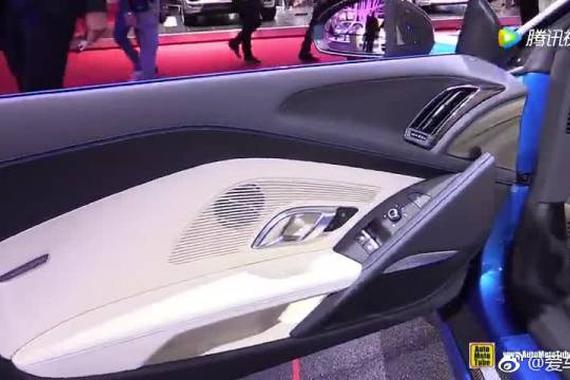 视频：科技感爆棚的奥迪R8，做梦都想拥有一辆！