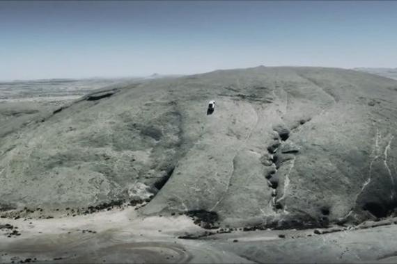 视频：奔驰G63 AMG 6x6，这才是属于男人的越野车