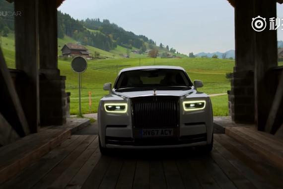 视频：2018劳斯莱斯幻影VS梅赛德斯迈巴赫S级