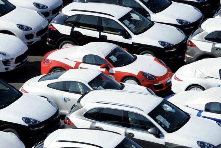 碳中和目标倒逼全球汽车厂商加速发展新能源车