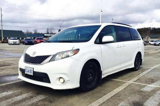 丰田最舒服MPV 空间不输GL8 比埃尔法实惠多了