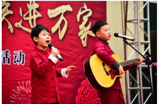吉他弹唱《沙漠骆驼》