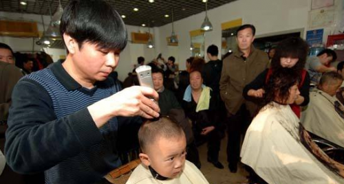 发廊生意不好怎么办_理发店如何生意好起来_