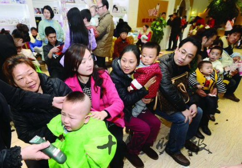 发廊生意不好怎么办_理发店如何生意好起来_