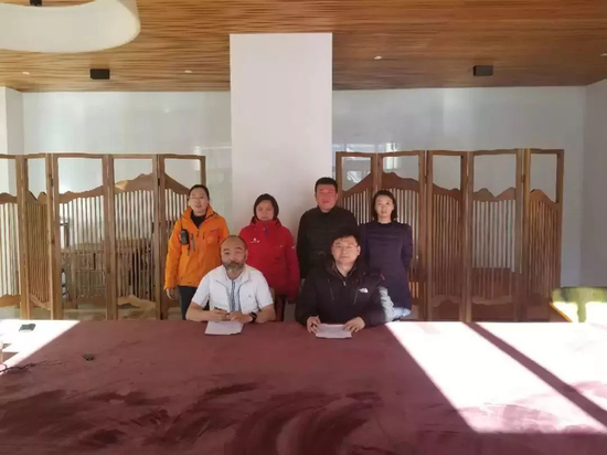 万龙董事长罗力_万龙简笔画