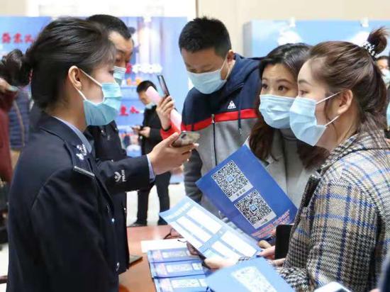 什么职尽责成语_成语故事简笔画(2)