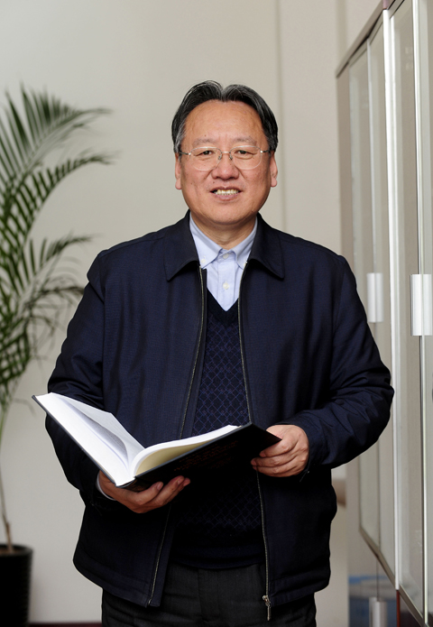 沈阳农业大学李天来教授当选中国工程院院士