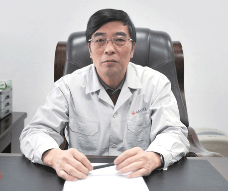 鞍钢集团董事长_国岳集团董事长图片(2)