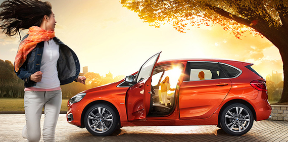 试驾BMW 2系旅行车 1元抢600元充电宝_沈阳