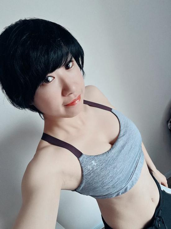 健身教练朱冬妮