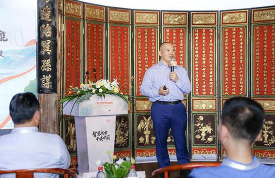 向松祚主旨演讲