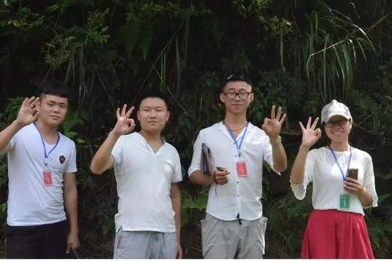 刚毕业不久的郭学诚