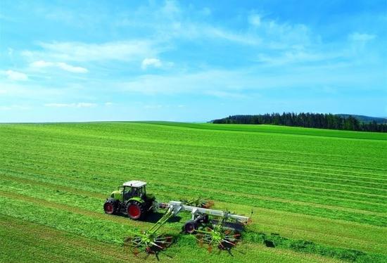 赞!南宁去年经济运行成绩单出炉:GDP突破400