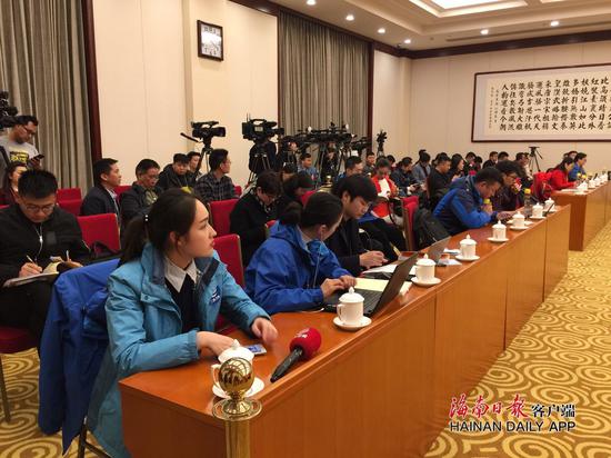 海南代表团将接受境内外媒体集体采访