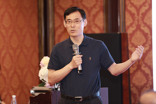 都安全健康产业投资有限公司 CEO邹开场