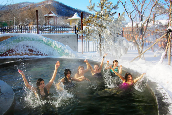 大庆雪地温泉