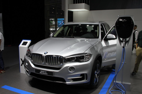 图为xDrive40e