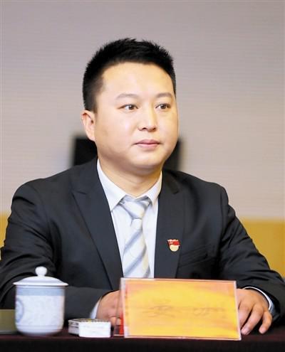 晏洲。 上游新闻记者 刘力 摄