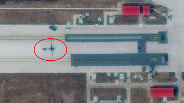 要上舰？中国新型无人机现身航母弹射基地