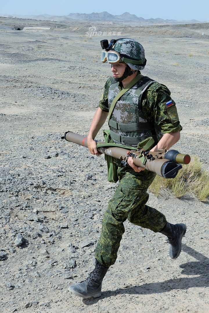 u5gT-hhacrce0451105.jpg