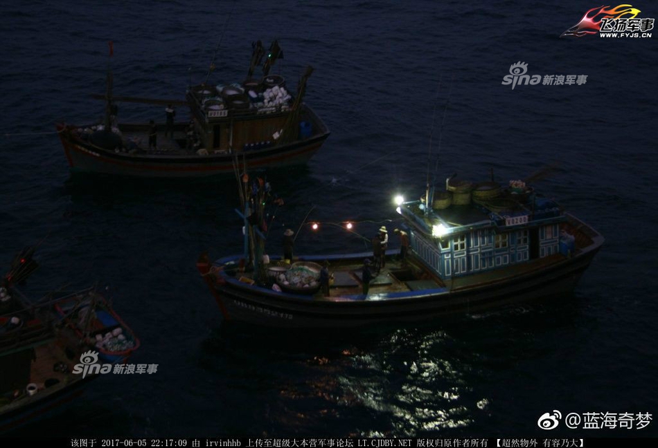 越南渔船南海油气田捣乱 中国工人出手驱赶(组图)