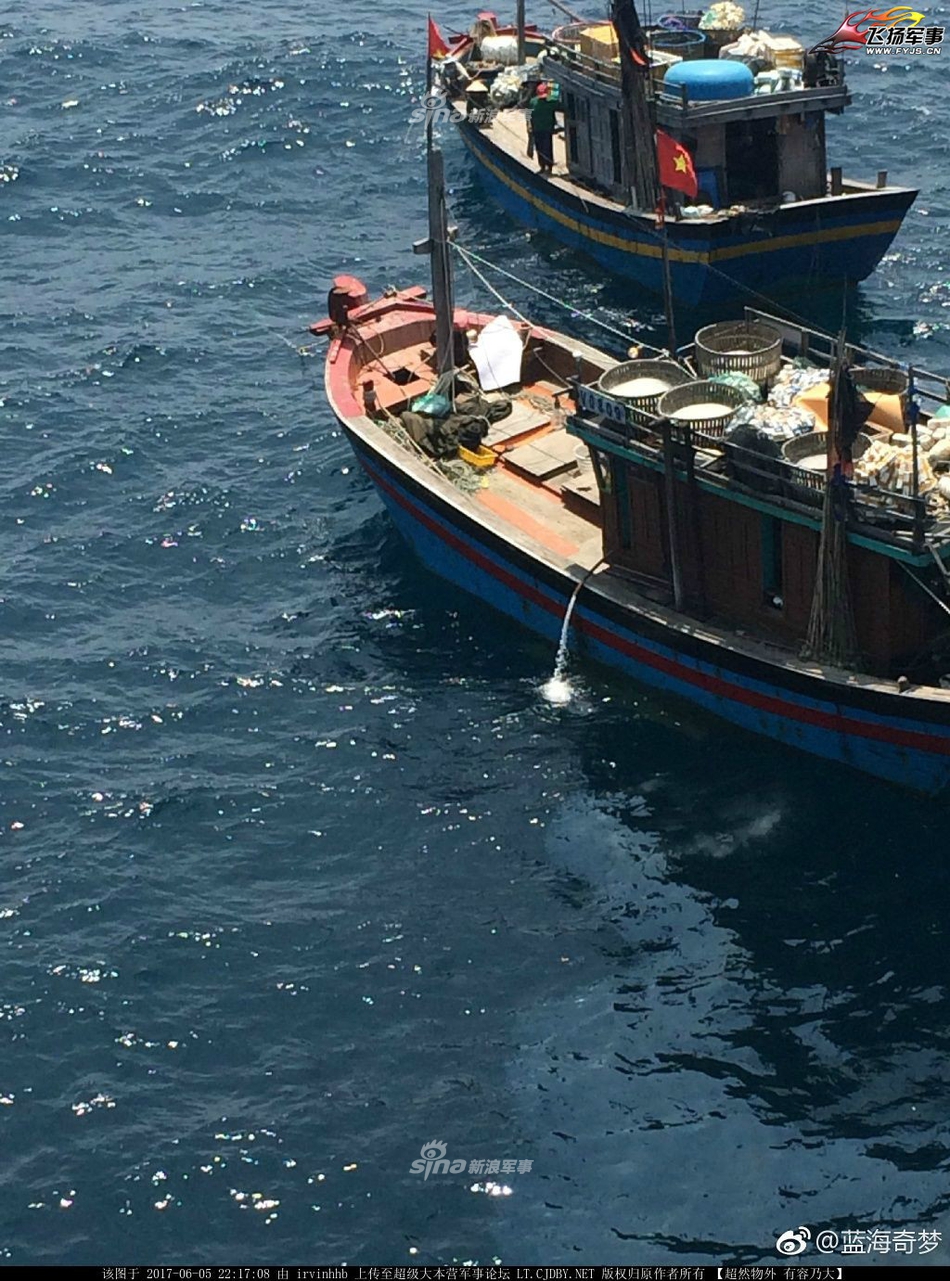 越南渔船南海油气田捣乱 中国工人出手驱赶(组图)