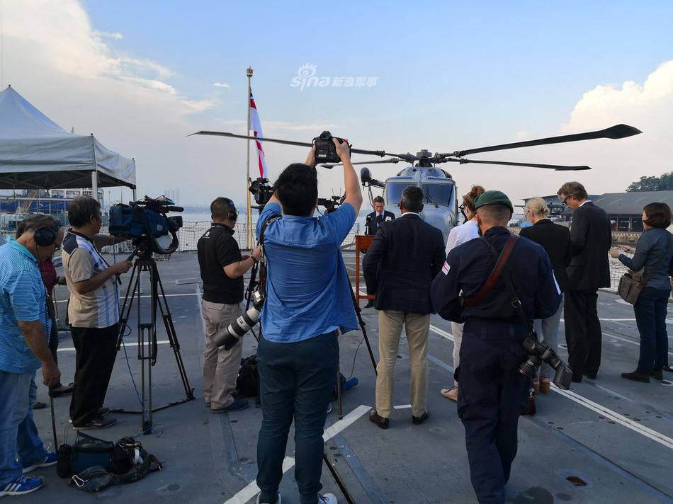 Cmrj-hcmurvi0406952.jpg