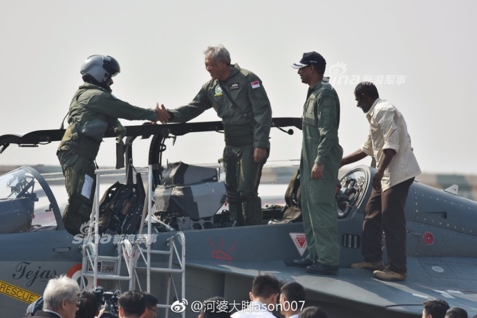 s93R-fypceiq7620997.jpg