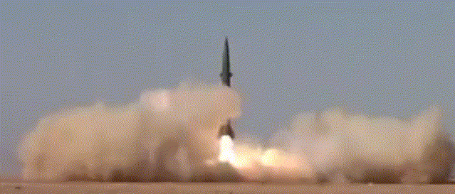 第一时间瘫痪台军!解放军火箭军密集试射导弹