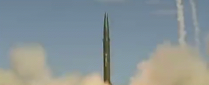 第一时间瘫痪台军!解放军火箭军密集试射导弹