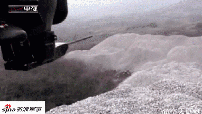 花式撸火箭弹!我军陆航部队多型直升机火力展示