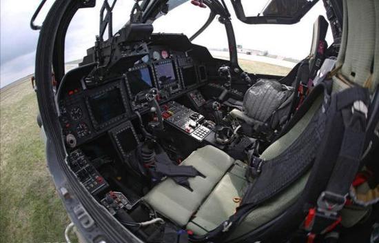 单座驾驶舱成卡-50最失败设计：高估飞行员驾驶技能