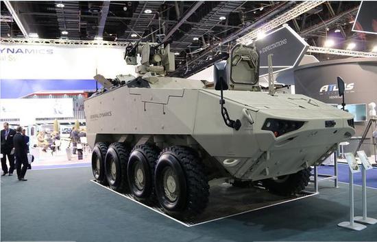 ▲LAV-700指挥车上安装有“保护者”遥控武器站